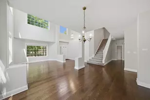 259 Pembrook Ln, Mundelein, IL 60060 - Photo 7