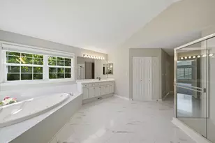 259 Pembrook Ln, Mundelein, IL 60060 - Photo 23