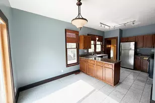 26 Monroe Ave, Elgin, IL 60123 - Photo 13