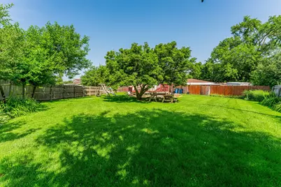 433 E Cherry Hill Drive, Addison, IL 60101 - Photo 27