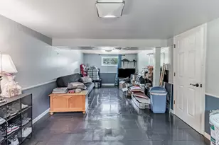433 E Cherry Hill Dr, Addison, IL 60101 - Photo 17