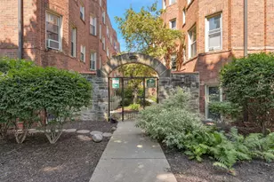 4126 N Kedvale Ave, Chicago, IL 60641 - Photo 3
