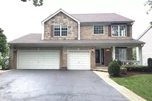 572 E Delgado Dr, Palatine, IL 60074 - Photo 1