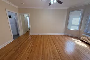 2109 Grove Ave, Berwyn, IL 60402 - Photo 3