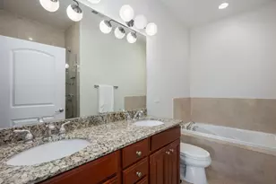 1453 W Irving Park Rd, Chicago, IL 60613 - Photo 15