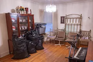 8419 S Maryland Ave, Chicago, IL 60619 - Photo 11