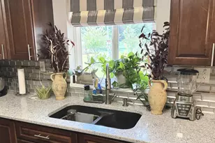 110 N Seigel St, Lostant, IL 61334 - Photo 9