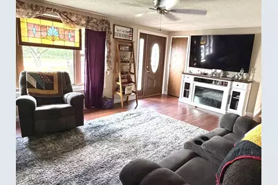 110 N Seigel Street, Lostant, IL 61334 - Photo 5
