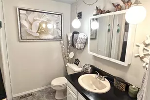 110 N Seigel St, Lostant, IL 61334 - Photo 21