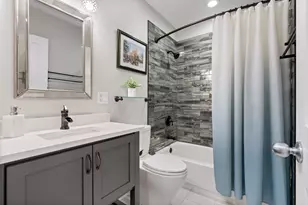 1461 W Grand Ave, Chicago, IL 60642 - Photo 19
