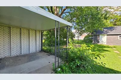 301 N 1st Street, Princeton, IL 61356 - Photo 19
