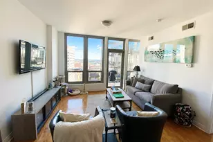 565 W Quincy St, Chicago, IL 60661 - Photo 3