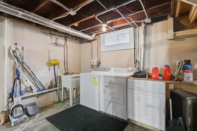 241 N Lord Avenue, Carpentersville, IL 60110 - Photo 19