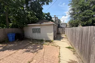 42 N Long Ave, Chicago, IL 60644 - Photo 15