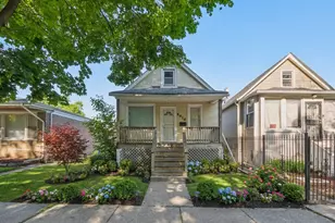 8918 S Woodlawn Ave, Chicago, IL 60619 - Photo 1
