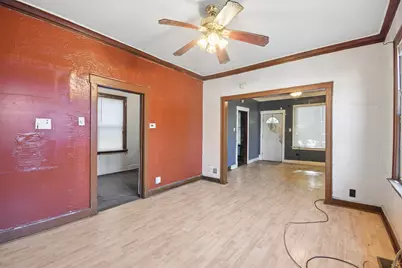 8918 S Woodlawn Avenue, Chicago, IL 60619 - Photo 5