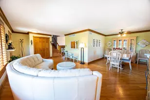 17207 Valley Dr, Tinley Park, IL 60487 - Photo 5