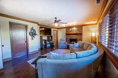 17207 Valley Drive, Tinley Park, IL 60487 - Photo 9