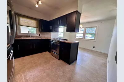 2325 12th Street, Peru, IL 61354 - Photo 7