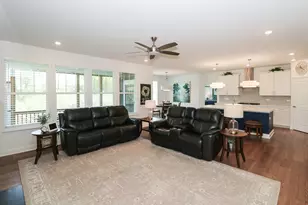 10240 Amos St, Huntley, IL 60142 - Photo 7