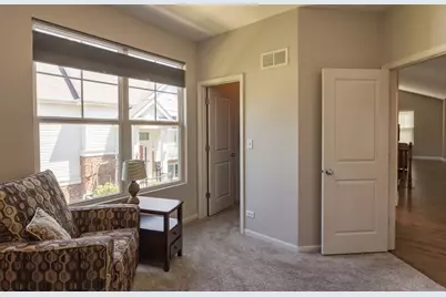 442 Plaza Place, Aurora, IL 60504 - Photo 17