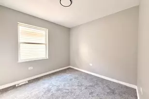 5402 S Marshfield Ave, Chicago, IL 60609 - Photo 15