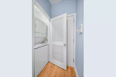 1347 N Greenview Avenue #1F, Chicago, IL 60642 - Photo 13
