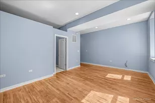 1347 N Greenview Ave, Chicago, IL 60642 - Photo 5