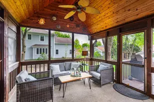 23 N Columbia St, Naperville, IL 60540 - Photo 35