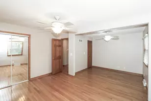 5019 Burman Dr, Crystal Lake, IL 60014 - Photo 21
