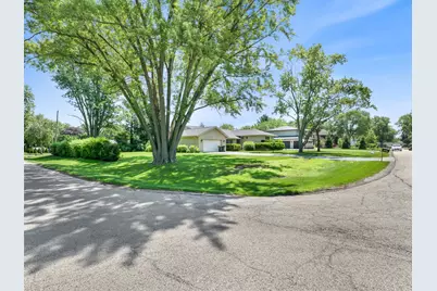 15 E Leon Lane, Prospect Heights, IL 60070 - Photo 5