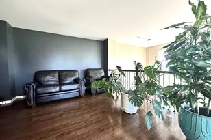 11 E Willow Rd, Wheeling, IL 60090 - Photo 17