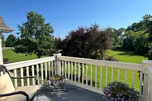 11 E Willow Rd, Wheeling, IL 60090 - Photo 25