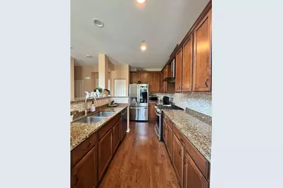 11 E Willow Road, Wheeling, IL 60090 - Photo 7