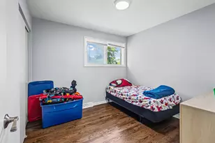 15615 Kenwood Ave, South Holland, IL 60473 - Photo 9