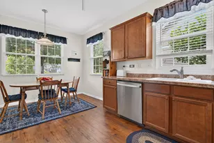 2126 Tremont Ln, Joliet, IL 60431 - Photo 7