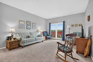 2126 Tremont Ln, Joliet, IL 60431 - Photo 11