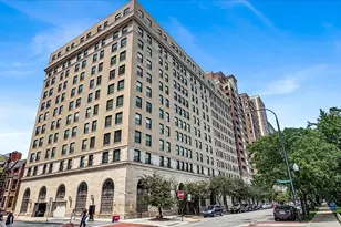 2100 N Lincoln Park W, Chicago, IL 60614 - Photo 1