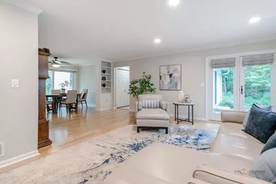 10 Court Of Fox River Valley, Lincolnshire, IL 60069 - Photo 5