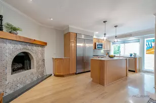 10 Court of Fox River Vly, Lincolnshire, IL 60069 - Photo 7