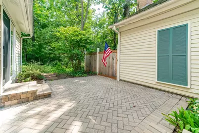 10 Court Of Fox River Valley, Lincolnshire, IL 60069 - Photo 29