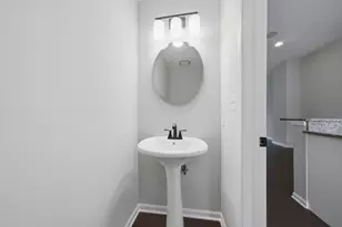 1225 N Sedgwick St, Chicago, IL 60610 - Photo 11