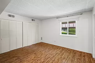 435 Cavalier Ct, Dundee, IL 60118 - Photo 5