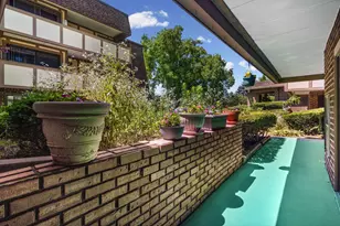 435 Cavalier Ct, Dundee, IL 60118 - Photo 9