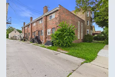 7915 S Saginaw Avenue #F, Chicago, IL 60617 - Photo 1