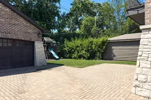 1820 Brophy Ave, Park Ridge, IL 60068 - Photo 23