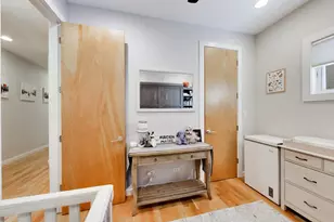 879 N Marshfield Ave, Chicago, IL 60622 - Photo 17