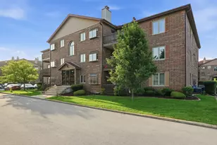6419 Oak Forest Ave, Tinley Park, IL 60477 - Photo 3
