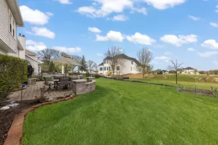 4108 Schillinger Dr, Naperville, IL 60564 - Photo 35