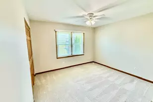 4108 Schillinger Dr, Naperville, IL 60564 - Photo 29